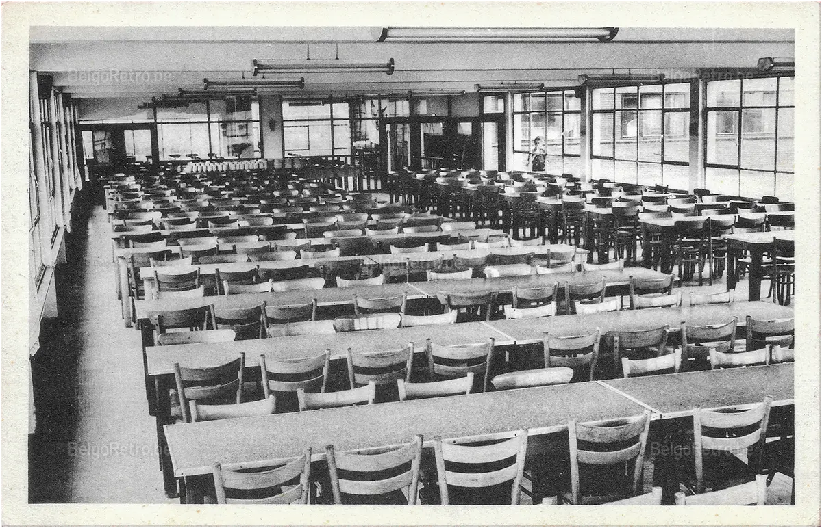  HOME EMILE VANDERVELDE Groenendijk OOSTDUINKERKE   Uitg. : FOTO LUC, Oostende 
